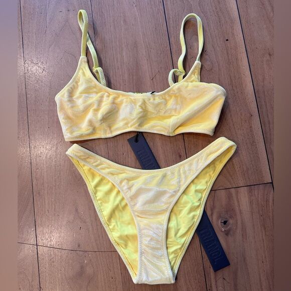 TRIANGL MACI CHEEKY CUT BIKINI YELLOW VELVET NO BAG NEW WITH TAGS - Picture 2 of 5